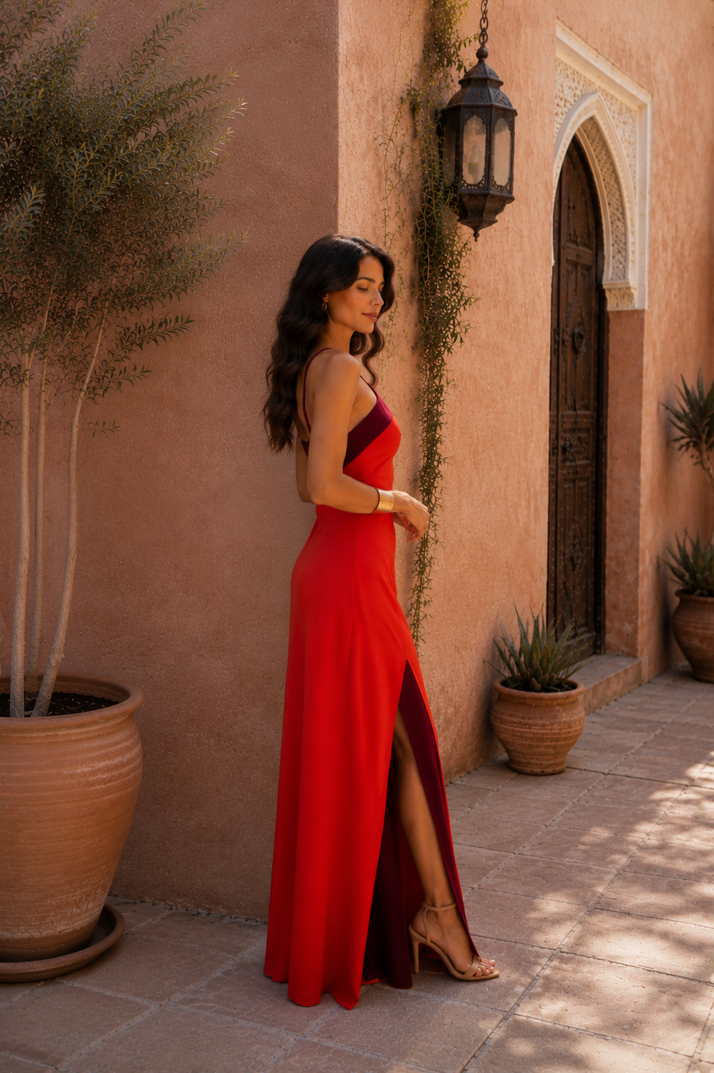 Vestido Largo Halter con Abertura Lateral Rojo