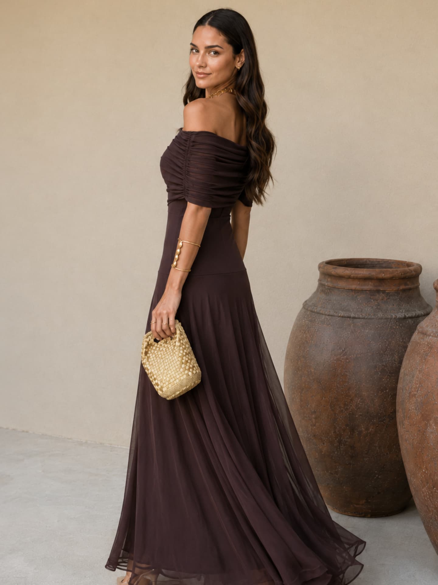 Vestido Largo Fluido en Marrón Terroso