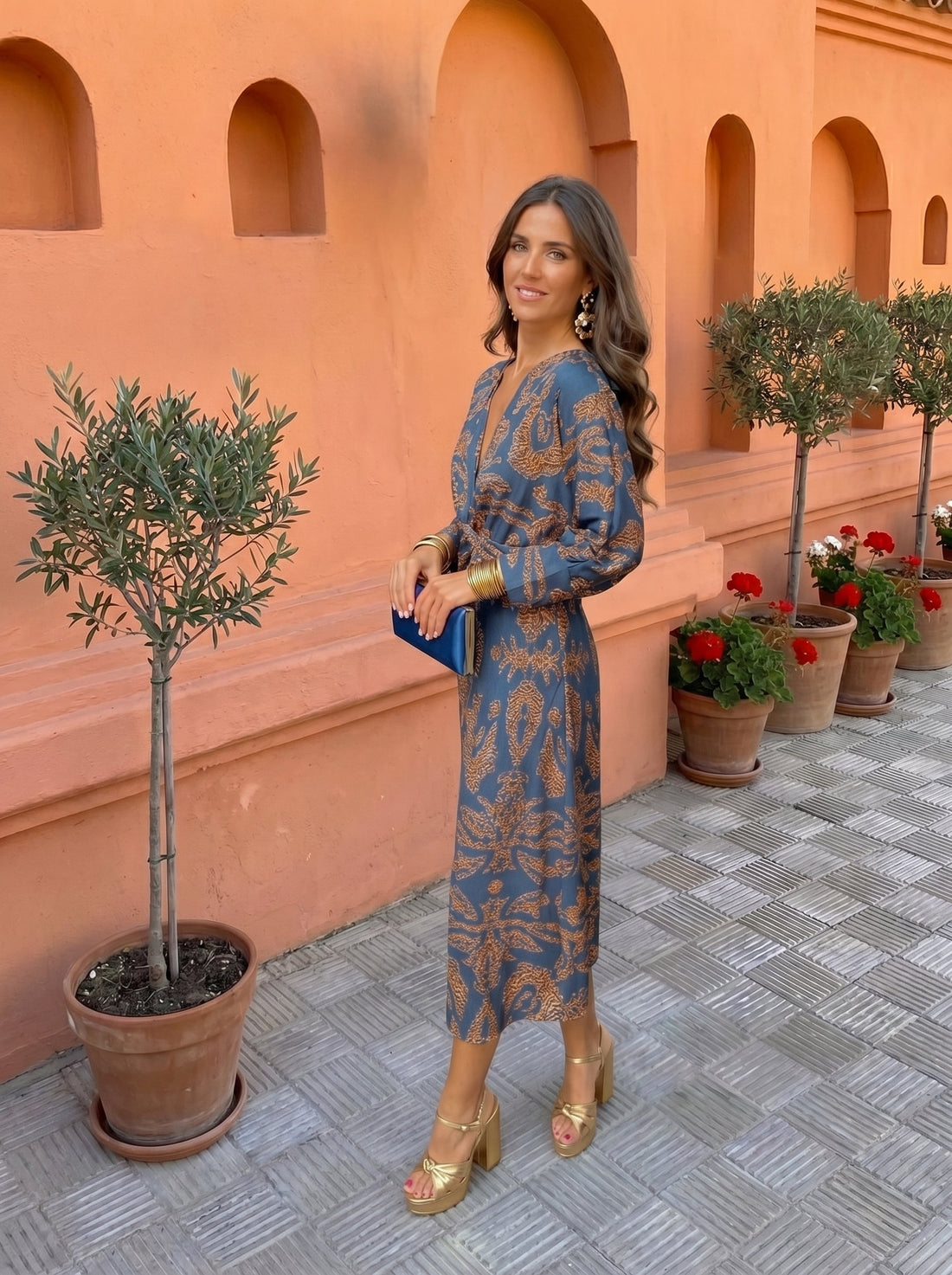 Vestido Midi Nudo en Cintura Estampado