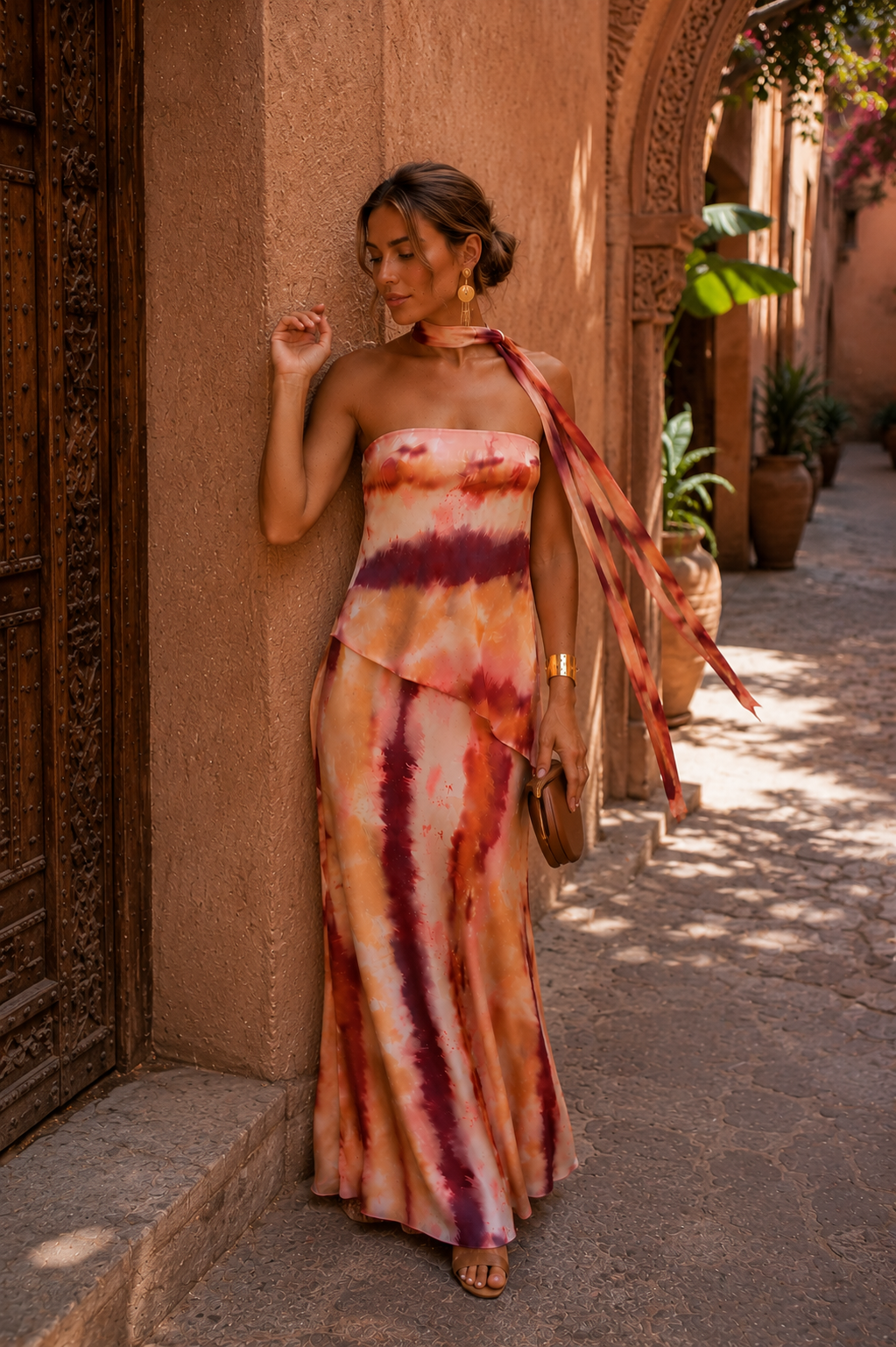 Vestido Largo Palabra de Honor con Pañuelo